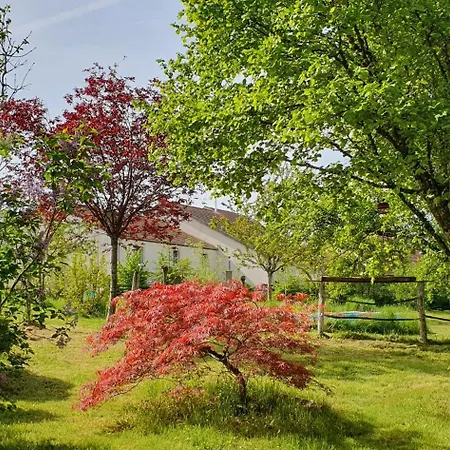 Le Fier Paon Feriehus Pierrefaites